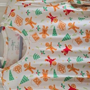 JOLLIDAYS BRAND WOMEN'S HOLIDAY GINGERBREAD PAJAMA TOP SIZE XL